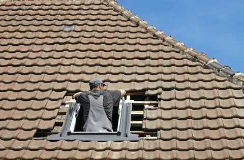 Pose de velux - Grand-Aigueblanche